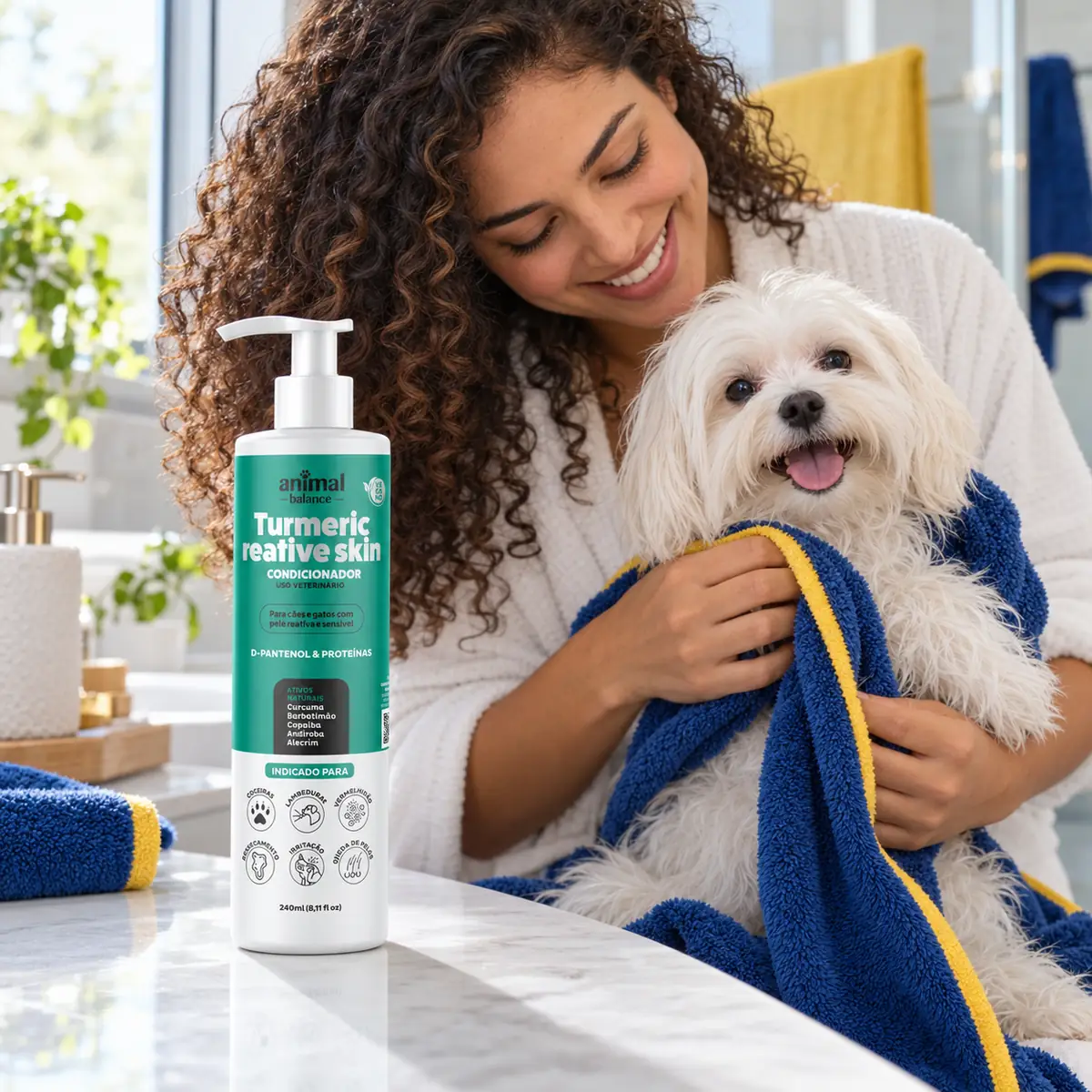 Condicionador Pet - Cúrcuma Reative Skin - 240ml em uso, em casa